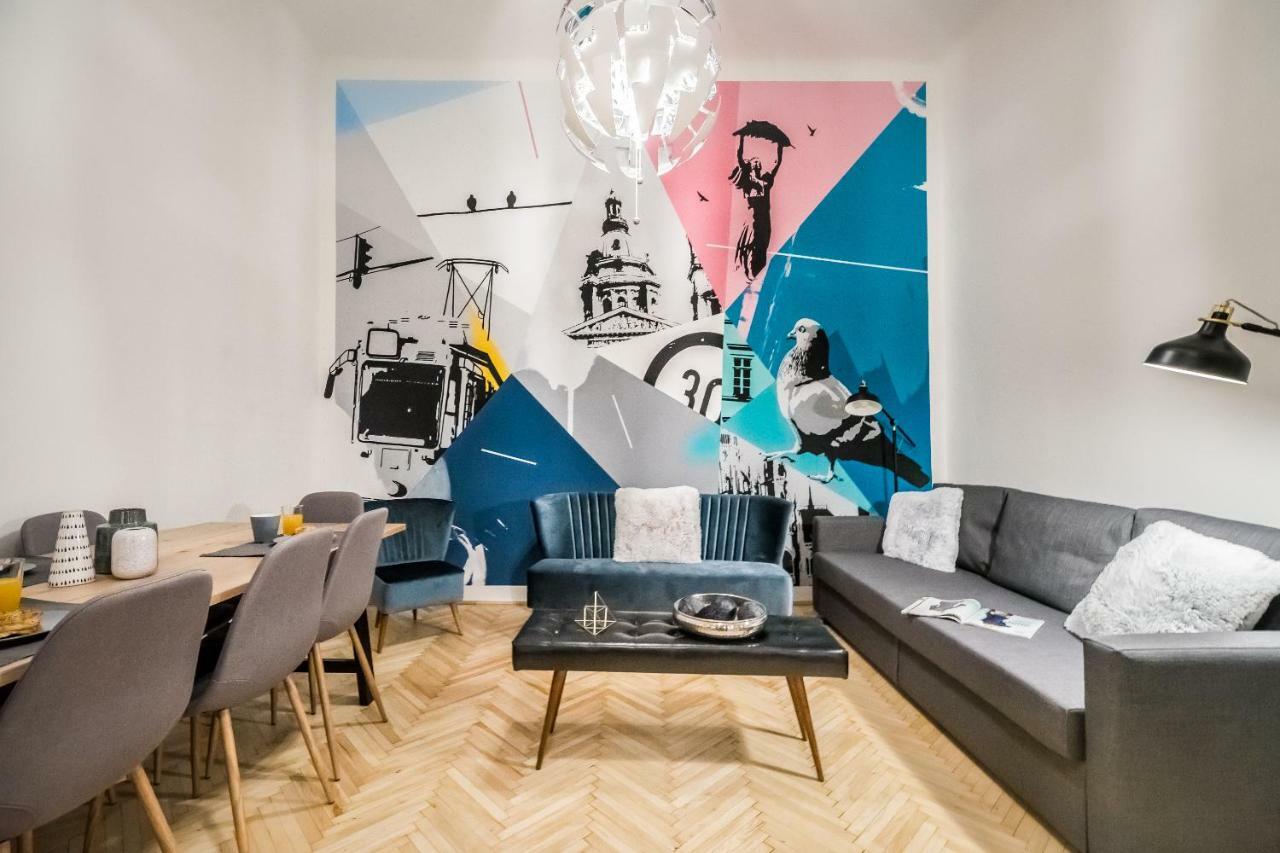 Bpr Colorlib Art Apartment Budapest Bagian luar foto