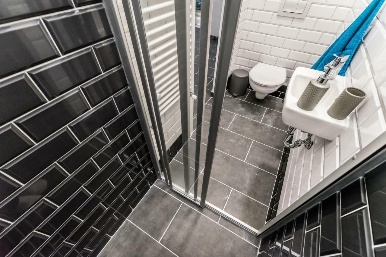 Bpr Colorlib Art Apartment Budapest Bagian luar foto